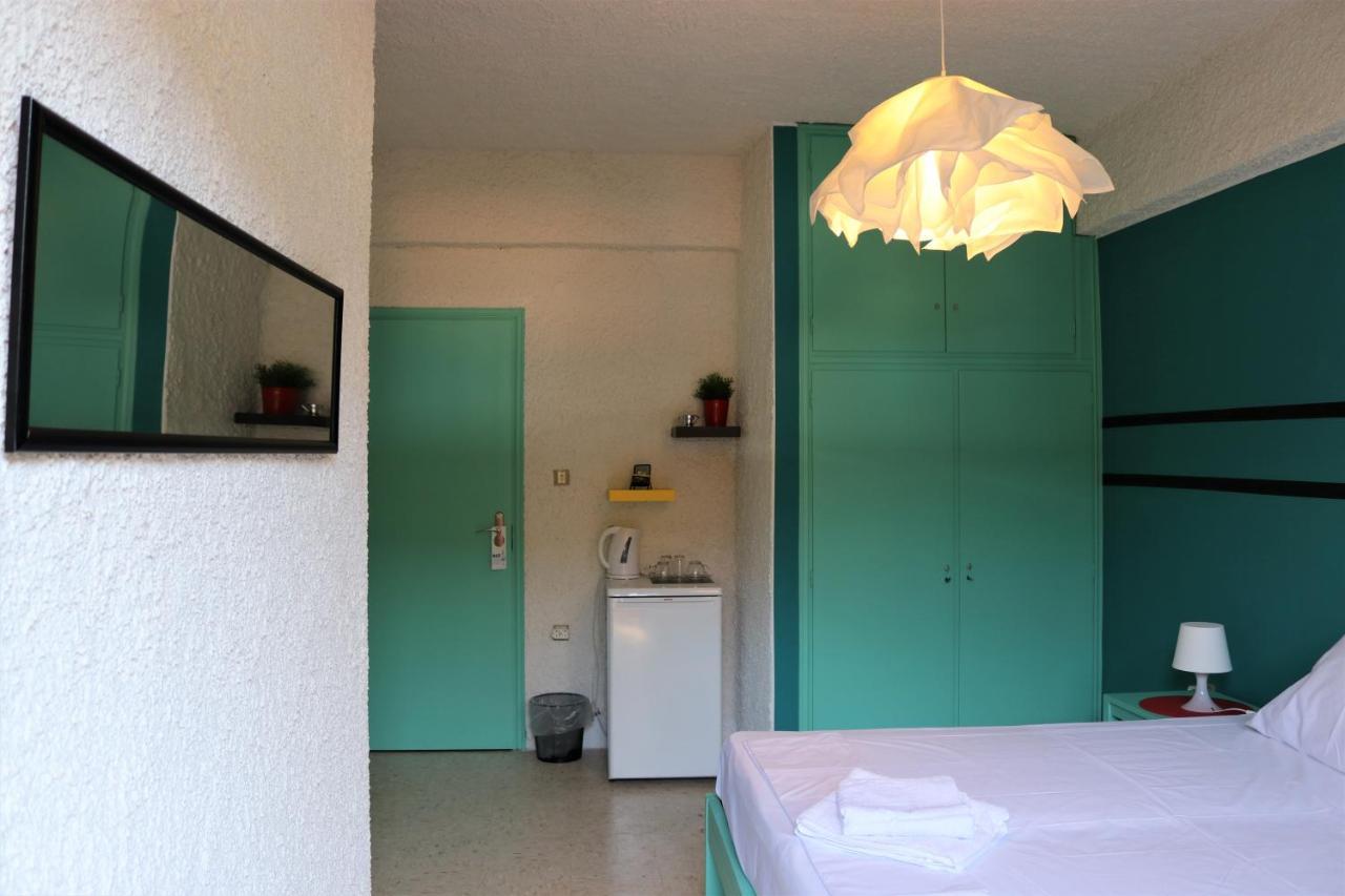 The Bongos - Socially Conscious Rooms, Part Of The Room Rate Goes To Charity Platanés Buitenkant foto